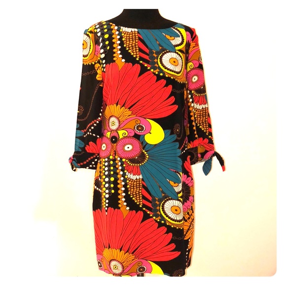 Trina Turk Bright Floral Hippy Chic Shift Dress 2 - Picture 1 of 7